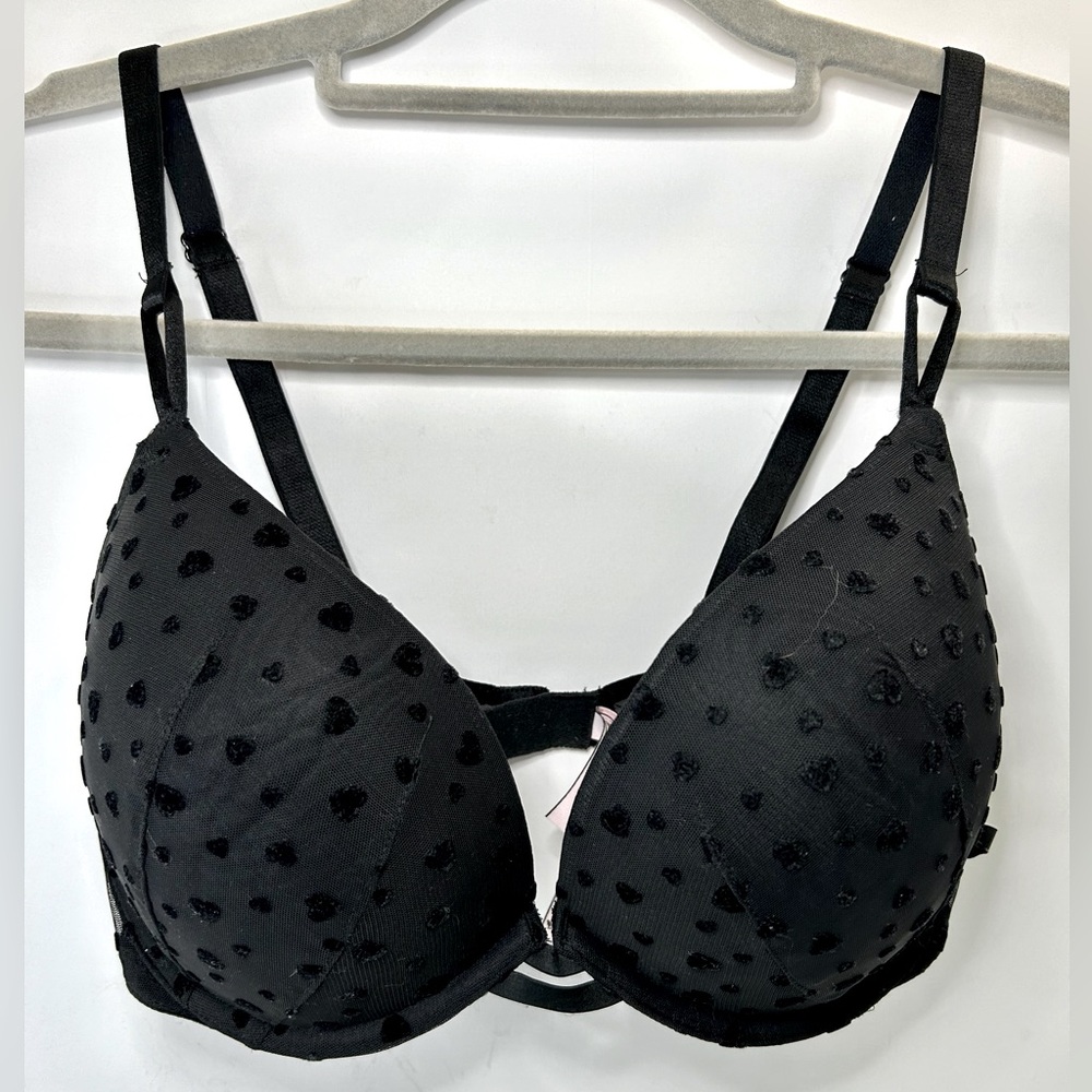 Victoria’s Secret Push Up Black Velvet Heart Adjustable Strap Bta 34DD